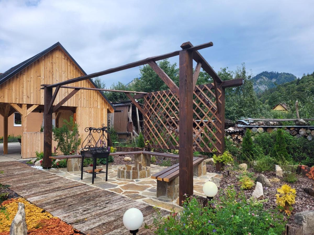 Penzion Jolla Červený Kláštor Exteriör bild