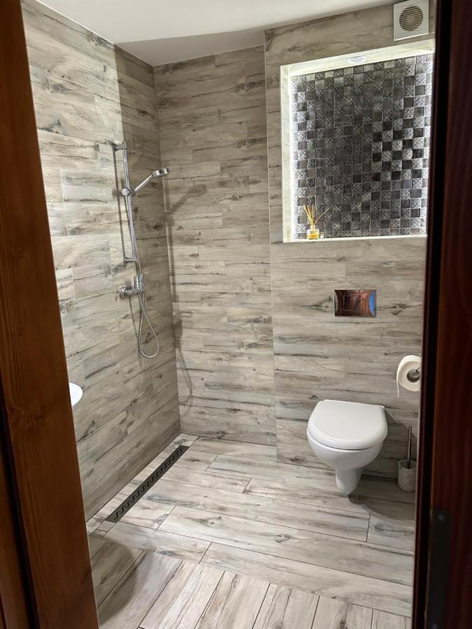 Penzion Jolla Červený Kláštor Exteriör bild