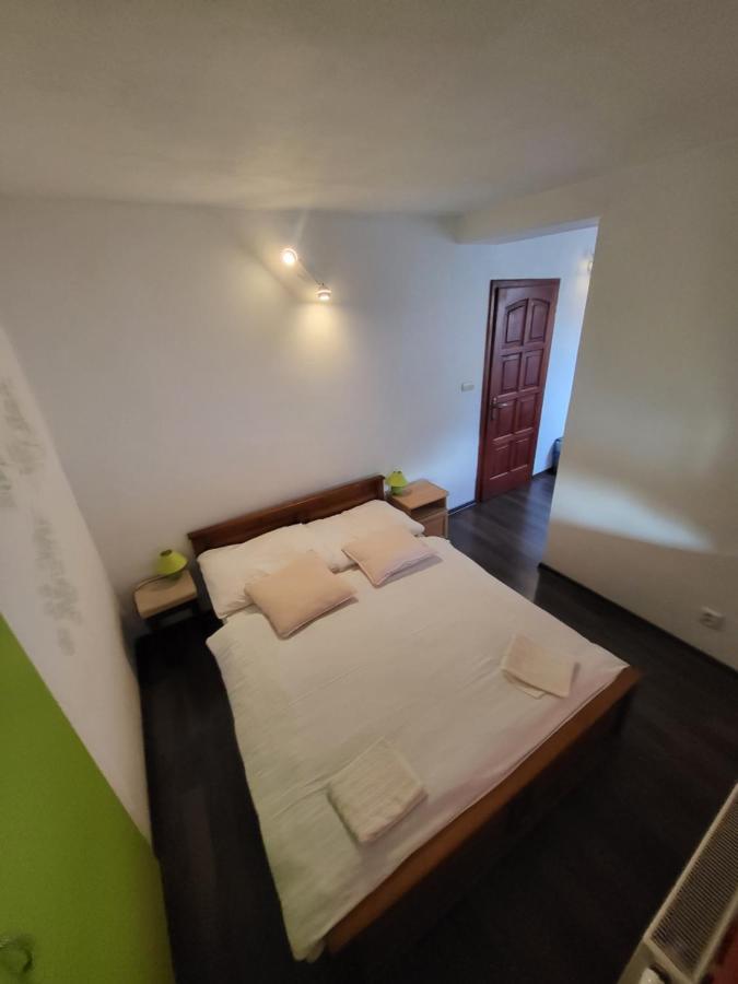 Penzion Jolla Červený Kláštor Exteriör bild