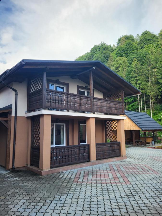 Penzion Jolla Červený Kláštor Exteriör bild