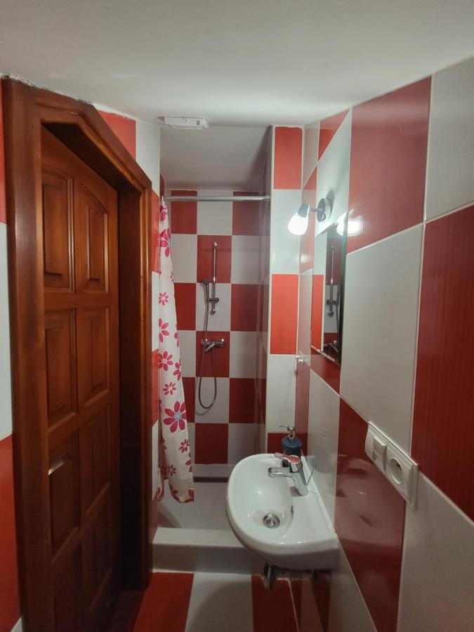 Penzion Jolla Červený Kláštor Exteriör bild